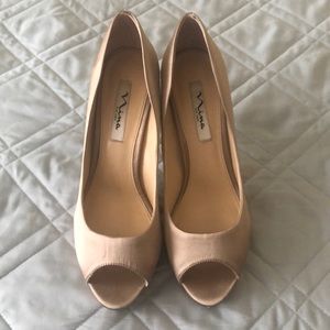 Nina New York champagne Heels
